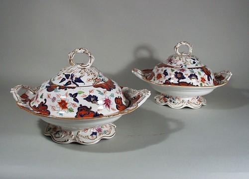 Search:  Coalport Factory, Antique Coalport Pair of Porcelain Covered Vegetable Tureens, Circa 1830, $550