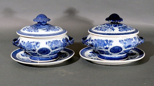 Chinese Export Porcelain Late 18th-Century Chinese Export Porcelain Blue Fitzhugh Sauce Tureens, Covers & Stands, 1790-1800 $1,800