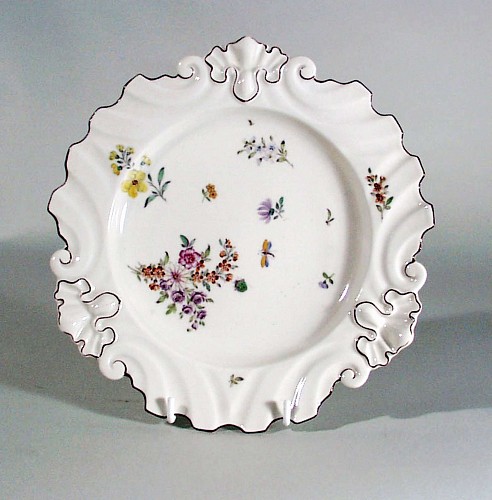 Edme Samson et Cie, Paris, French Porcelain Shaped Plate, Edme Samson et Cie, Paris, 19th century $300