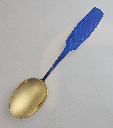 Michelsen Anton Michelsen Sterling Silver Gilt Christmas Spoon for 1961 Designed by the Painter and ceramicist Arne L. Hansen, 1961 $125