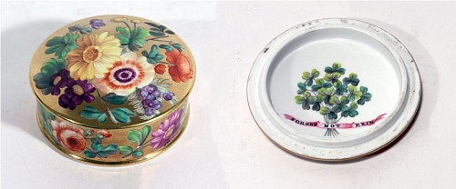 Coalport Factory Coalport London-decorated Porcelain Gold-ground Botanical Patch Box with Irish related Motto- ""Forget Not Erin"", 1825-30 $1,500