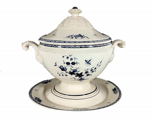 Pearlware Continental Pottery Large Chinoiserie Soup Tureen, Cover & Stand, Nimy Factory, Belgium, 1800-30 $6,000